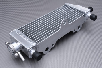 Paire de Radiateurs Eau Racing Renforcés AVDB YAMAHA YZ / WRZ 250 1996 - 2001 Paire de Radiateurs Eau Racing Renforcés AVDB YAMAHA YZ / WRZ 250 1996 - 2001