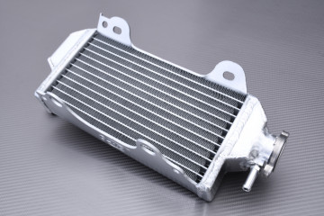 Coppia di radiatori dell'acqua da racing rinforzati AVDB SUZUKI RMZ 250 2010 - 2012 Coppia di radiatori dell'acqua da racing rinforzati AVDB SUZUKI RMZ 250 2010 - 2012