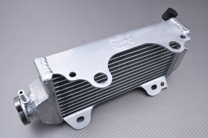Coppia di radiatori dell'acqua da racing rinforzati AVDB SUZUKI RMZ 250 2010 - 2012 Coppia di radiatori dell'acqua da racing rinforzati AVDB SUZUKI RMZ 250 2010 - 2012