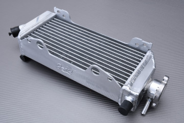 Paire de Radiateurs Eau Racing Renforcés AVDB SUZUKI RM 125 1996 - 2000 Paire de Radiateurs Eau Racing Renforcés AVDB SUZUKI RM 125 1996 - 2000
