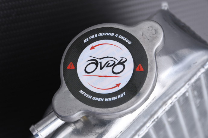 Paire de Radiateurs Eau Racing Renforcés AVDB HONDA CRF 250 R / RX 2022 - 2024