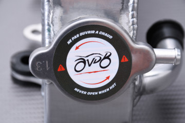 AVDB Ultra-Verstärkte Racing-Wasserkühler KAWASAKI KX 80 / 100 1991 - 1997 AVDB Ultra-Verstärkte Racing-Wasserkühler KAWASAKI KX 80 / 100 1991 - 1997
