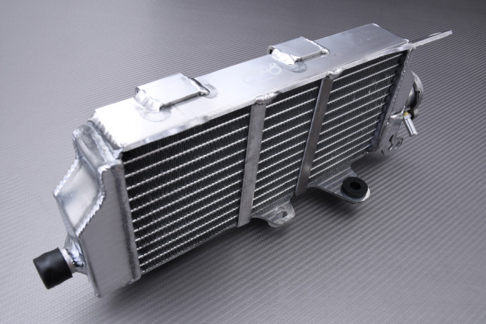Paire de Radiateurs Eau Racing Ultra-Renforcés AVDB YAMAHA WRF / YZ 250 / 450 FX 2019 - 2024 Paire de Radiateurs Eau Racing Ultra-Renforcés AVDB YAMAHA WRF / YZ 250 / 450 FX 2019 - 2024