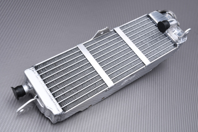 AVDB Ultra-Reinforced Racing Water Radiator SUZUKI RM 80 1986 - 2001 AVDB Ultra-Reinforced Racing Water Radiator SUZUKI RM 80 1986 - 2001
