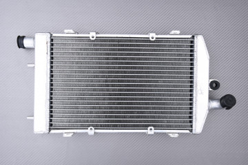 Radiateur AVDB KAWASAKI VULCAN 1700 VOYAGER 2012 - 2024 Radiateur AVDB KAWASAKI VULCAN 1700 VOYAGER 2012 - 2024