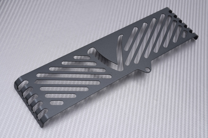Grilles de Radiateur SUZUKI VSTROM DL 650 2003 - 2011 Grilles de Radiateur SUZUKI VSTROM DL 650 2003 - 2011