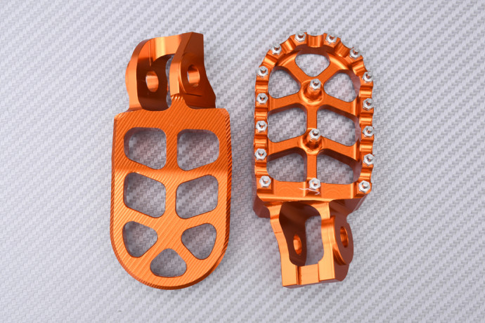 Reposapiés Cross / Enduro en aluminio KTM SXF / XCF / XCW / XC 300 / 350 / 450 / 500 2016 - 2023 Reposapiés Cross / Enduro en aluminio KTM SXF / XCF / XCW / XC 300 / 350 / 450 / 500 2016 - 2023