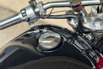 OEM type Gas Cap with Key Lock HONDA SHADOW 600 / 750 / 1100 / 1300 / MAGNA 750 / VTX / REBEL / CRF 250 / 300 OEM type Gas Cap with Key Lock HONDA SHADOW 600 / 750 / 1100 / 1300 / MAGNA 750 / VTX / REBEL / CRF 250 / 300