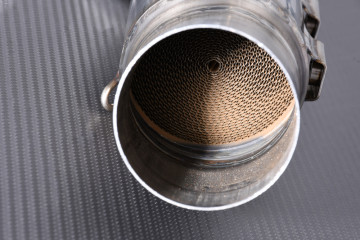 Mid pipe / Parr Zwischenrohr Street Legal AKRAPOVIC KAWASAKI ZZR 1400 2006 - 2007 Mid pipe / Parr Zwischenrohr Street Legal AKRAPOVIC KAWASAKI ZZR 1400 2006 - 2007