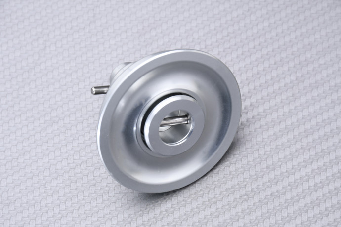 Tappo serbatoio 1/4 di giro apertura a chiave APRILIA RSV4 / RSV 1000 / TUONO Tappo serbatoio 1/4 di giro apertura a chiave APRILIA RSV4 / RSV 1000 / TUONO