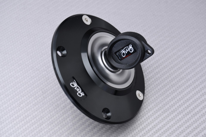 1/4 Quick release petrol cap with key TRIUMPH 1/4 Quick release petrol cap with key TRIUMPH