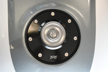 1/4 Quick release petrol cap with key TRIUMPH 1/4 Quick release petrol cap with key TRIUMPH