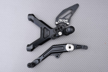 Commandes reculées AVDB BMW S1000RR / M1000RR 2019 - 2024 Commandes reculées AVDB BMW S1000RR / M1000RR 2019 - 2024