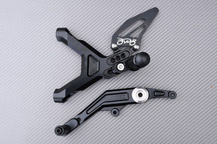 Commandes reculées AVDB BMW S1000RR / M1000RR 2019 - 2024 Commandes reculées AVDB BMW S1000RR / M1000RR 2019 - 2024