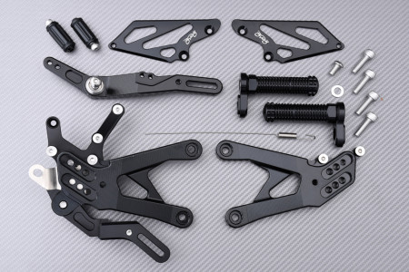 Estriberas Retrasadas AVDB RACE VERSION YAMAHA YZF R1 / R1M 2015 - 2024