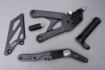 Estriberas Retrasadas AVDB RACE VERSION YAMAHA YZF R1 / R1M 2015 - 2024