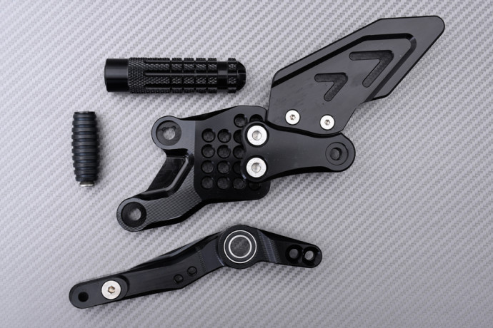 Estriberas Retrasadas YAMAHA YZF R7 2021 - 2024 Estriberas Retrasadas YAMAHA YZF R7 2021 - 2024