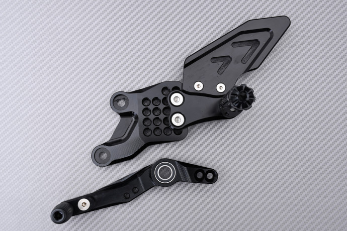 Commandes reculées YAMAHA YZF R7 2021 - 2024 Commandes reculées YAMAHA YZF R7 2021 - 2024