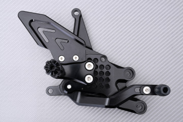 Estriberas Retrasadas YAMAHA YZF R7 2021 - 2024 Estriberas Retrasadas YAMAHA YZF R7 2021 - 2024