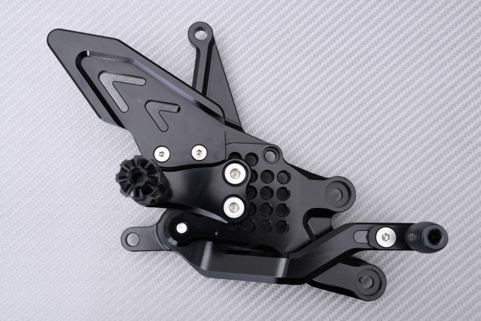 Estriberas Retrasadas YAMAHA YZF R7 2021 - 2024 Estriberas Retrasadas YAMAHA YZF R7 2021 - 2024