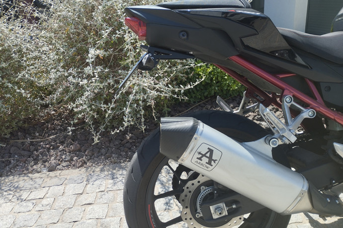Specific License Plate Holder HONDA HORNET 750 2023 - 2024 Specific License Plate Holder HONDA HORNET 750 2023 - 2024