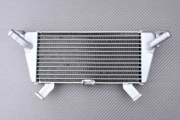 Radiateur d'huile BMW S1000XR / M1000XR 2020 - 2024 Radiateur d'huile BMW S1000XR / M1000XR 2020 - 2024