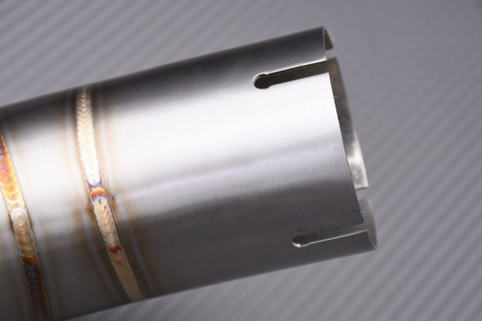 Tube intermédiaire / Mid Pipe pour échappement HONDA CBR 1000 RR / SP1 / SP2 2017 - 2019 Tube intermédiaire / Mid Pipe pour échappement HONDA CBR 1000 RR / SP1 / SP2 2017 - 2019