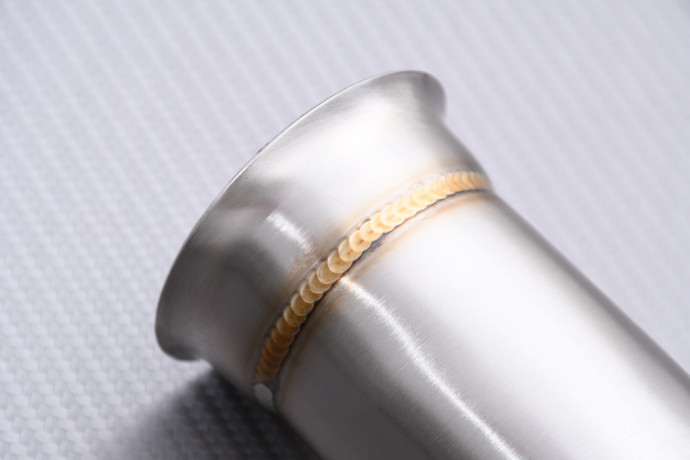 Conexion / Mid Pipe con decatalizador específico para KTM DUKE 690 / R 2012 - 2019