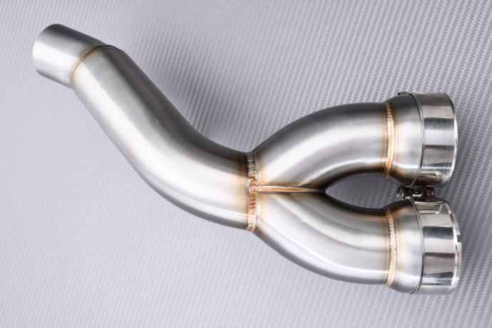 Manguito de conexión en Y / Y Pipe con decatalizador YAMAHA YZF R6 / RACE 2017 - 2024 Manguito de conexión en Y / Y Pipe con decatalizador YAMAHA YZF R6 / RACE 2017 - 2024