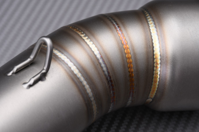 Tube intermédiaire / Mid Pipe décatalyseur pour échappement KAWASAKI ZX10R / RR / SE 2016 - 2020