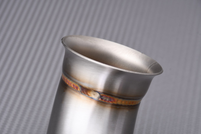 Zwischenrohr / Mittelrohr für Auspuffanlagen KTM Duke 690 / R 2012 - 2019