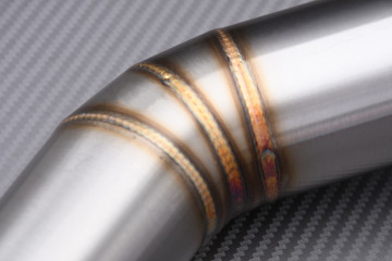 Tube intermédiaire / Mid Pipe pour échappement CFMOTO NK 400 / 650 2017 - 2024 Tube intermédiaire / Mid Pipe pour échappement CFMOTO NK 400 / 650 2017 - 2024