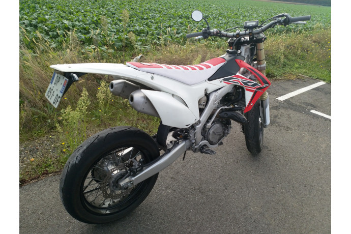 Housse de selle moto Cross / Enduro HUSQVARNA WR / CR 125 2009 - 2013 Housse de selle moto Cross / Enduro HUSQVARNA WR / CR 125 2009 - 2013
