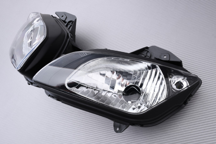 Faro / Óptica delantera YAMAHA YZF R15 V2 2014 - 2016 Faro / Óptica delantera YAMAHA YZF R15 V2 2014 - 2016