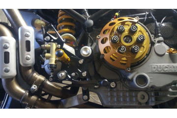 Platines Commandes Reculées nombreuses DUCATI MONSTER Platines Commandes Reculées nombreuses DUCATI MONSTER