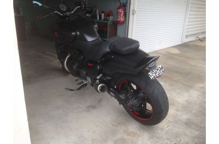 Luz de freno led con intermitentes integrados YAMAHA VMAX 1700 2009 - 2017