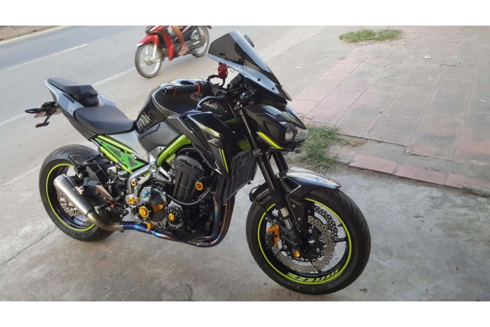 Bulle en Polycarbonate KAWASAKI Z900 2017 - 2019 Bulle en Polycarbonate KAWASAKI Z900 2017 - 2019