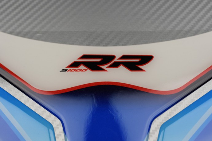 Protection adhésive pour réservoir BMW - Modèle S1000RR Protection adhésive pour réservoir BMW - Modèle S1000RR