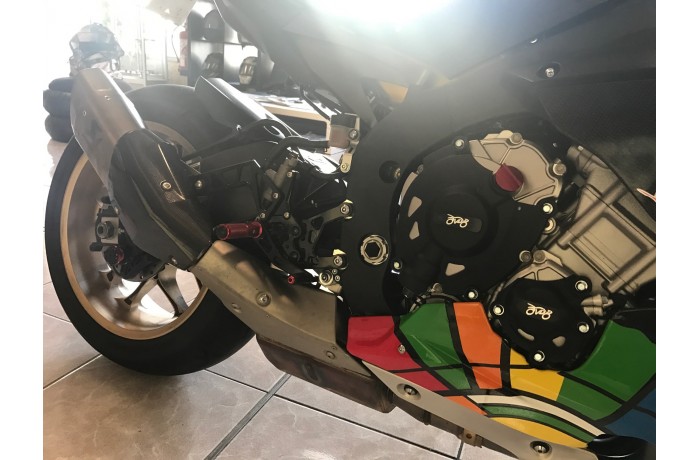 Kit de protectores para cárter YAMAHA R1 / R1M 2015 - 2021 Kit de protectores para cárter YAMAHA R1 / R1M 2015 - 2021