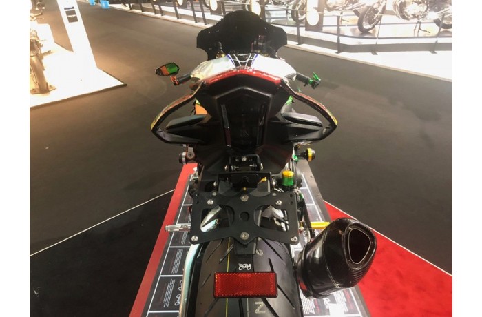 Portamatrícula YAMAHA YZF R1 / R6 2004 - 2023 Portamatrícula YAMAHA YZF R1 / R6 2004 - 2023