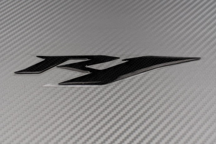 Sticker de adorno R1 Sticker de adorno R1