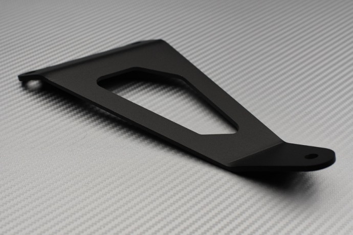 Tirante soporte de escape Suzuki GSXR 1000 / R 2017 - 2021