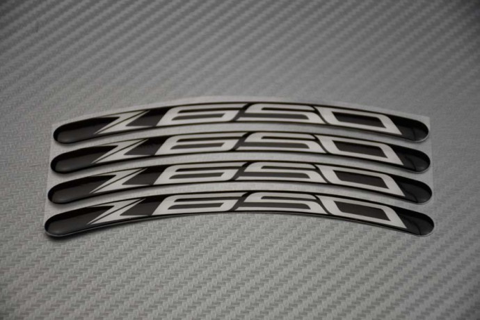 Motorrad Felgenrandaufkleber KAWASAKI - Logo Z650
