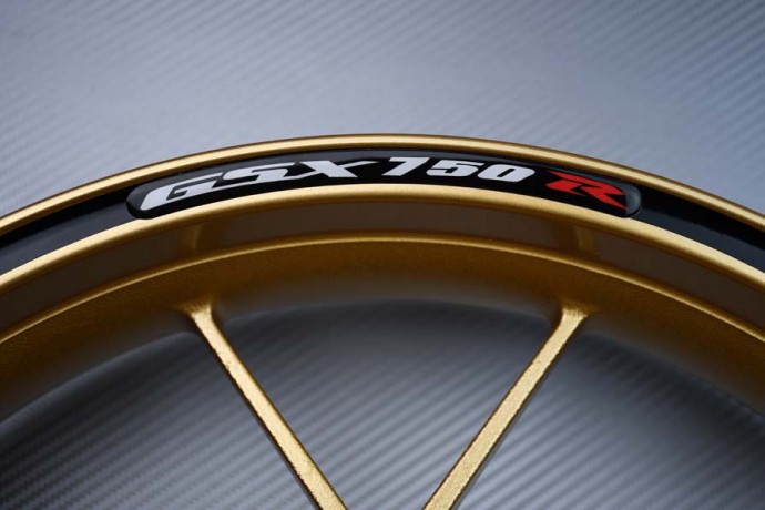 Stickers bord de jantes SUZUKI - Logo GSXR 750