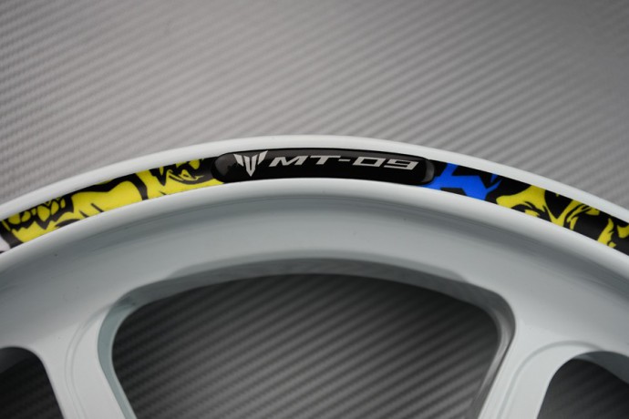 Stickers bordo cerchioni YAMAHA - Logo MT09
