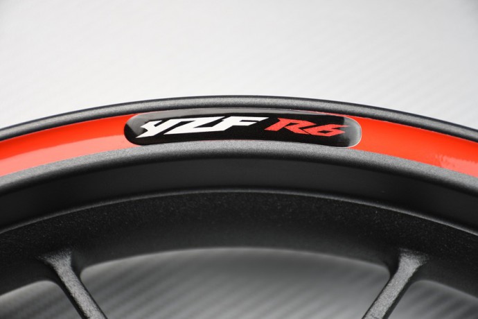 Stickers para borde de llantas YAMAHA - Logotipo YZF R6 Stickers para borde de llantas YAMAHA - Logotipo YZF R6