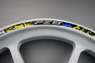 Stickers bord de jantes YAMAHA - Logo FZ8