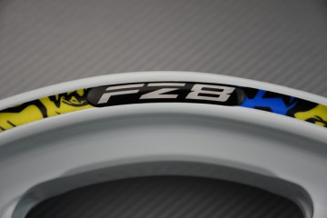 Motorrad Felgenrandaufkleber YAMAHA - Logo FZ8 Motorrad Felgenrandaufkleber YAMAHA - Logo FZ8