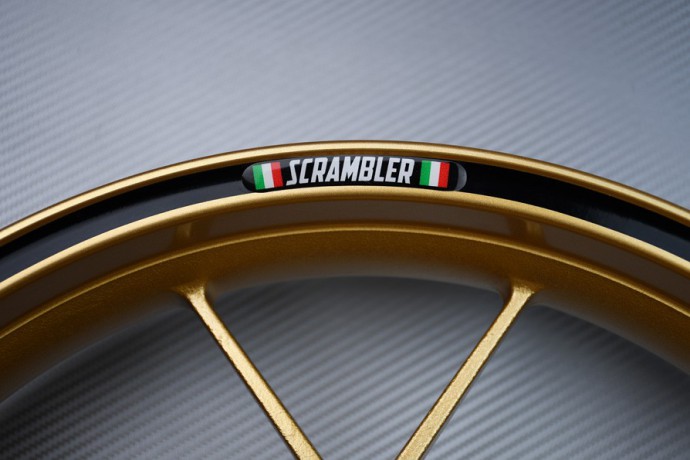 Stickers bordo cerchioni DUCATI - Logo SCRAMBLER