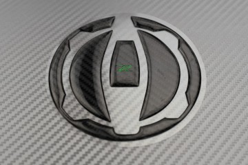 KIT Adesivo Protezione Serbatoio+ Tappo Kawasaki Z900 KIT Adesivo Protezione Serbatoio+ Tappo Kawasaki Z900